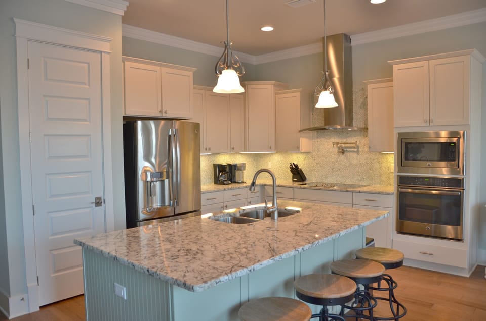 Brand New Kitchen and Large Island.