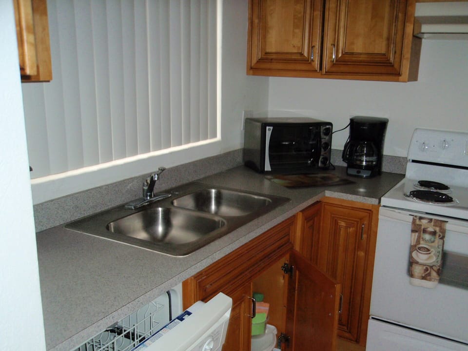 Kitchen with everything one needs for comfort