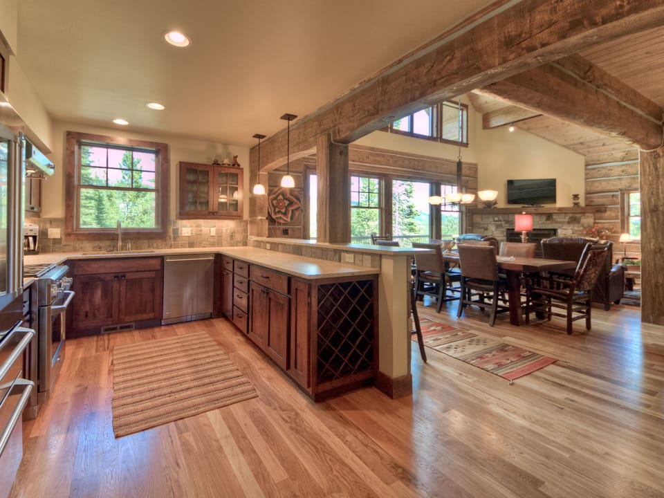 Powder Ridge Oglala 10, Kitchen, 3