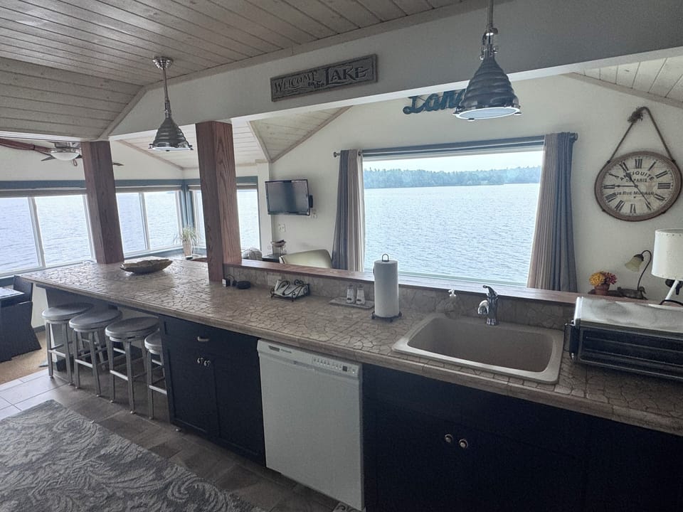 Full view of Lake of the Isles!