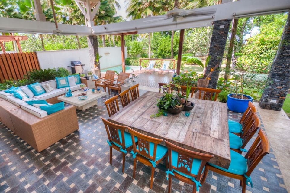 Outdoor terrace with Living room and dinning table (seats  12) 