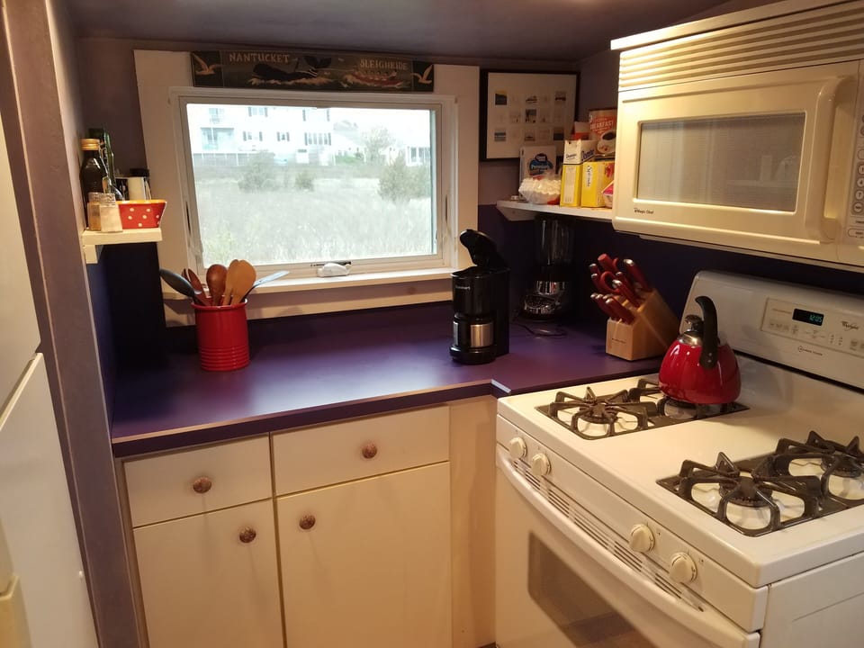 Kitchen with view to river
