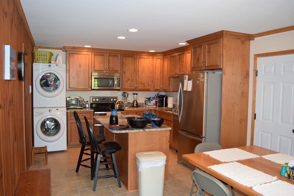 Fully equipped kitchen and laundry