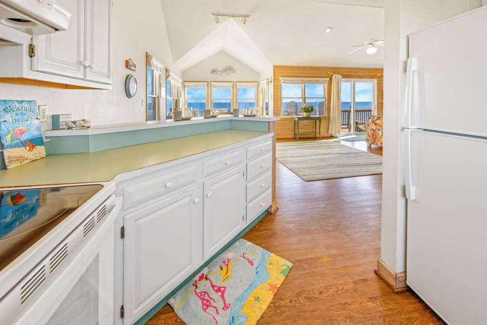 Surf or Sound Realty - 800 - Winfinity - Kitchen -3