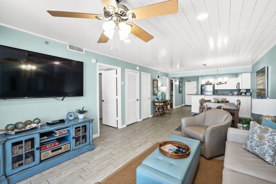Living room, dining area, and kitchen