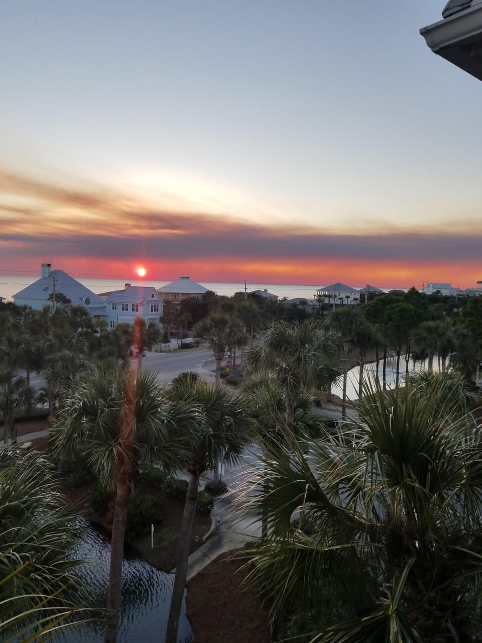 Just another beautiful day @ the beach with a beautiful sunset from the balcony