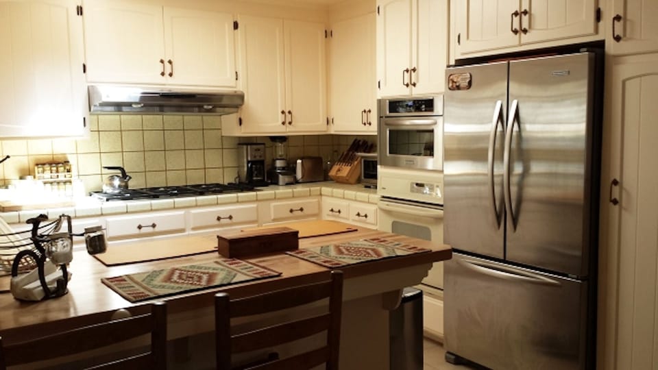 Our extraordinary chef's kitchen is fully equipped - all you bring is the food!