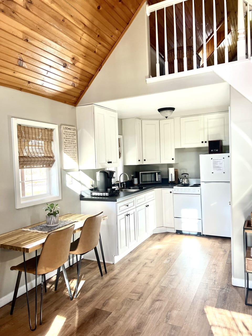 Kitchen area with table