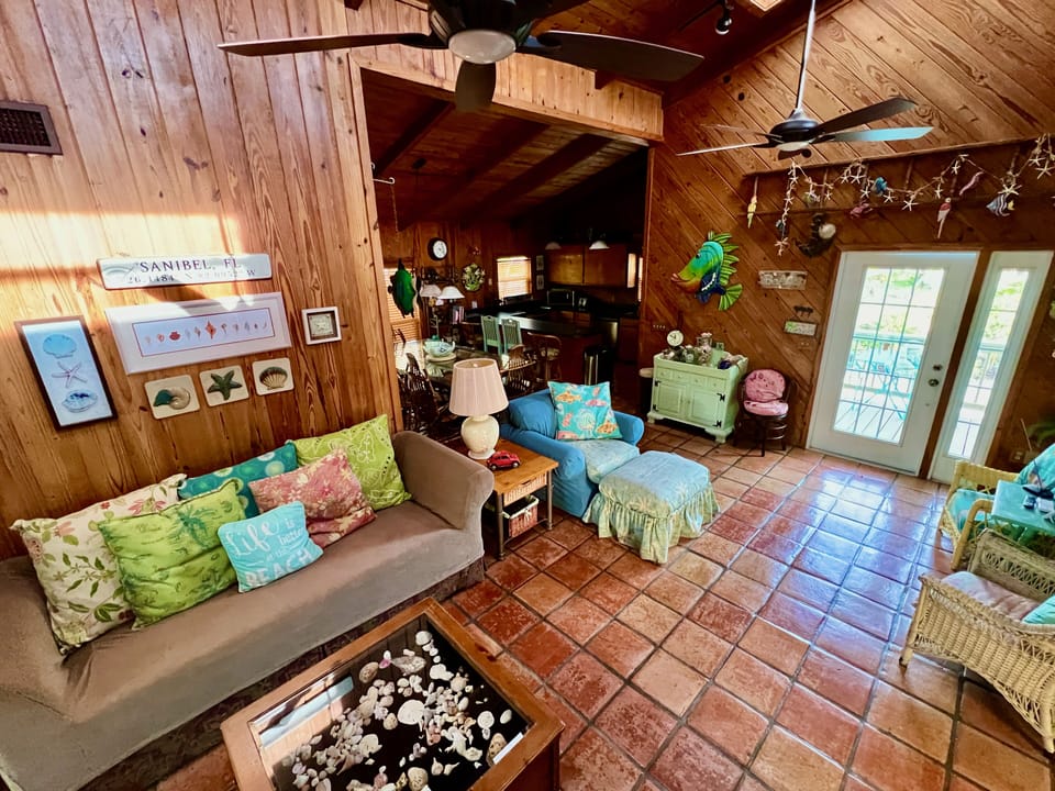 View of the family living area leading into the kitchen and dining area. 