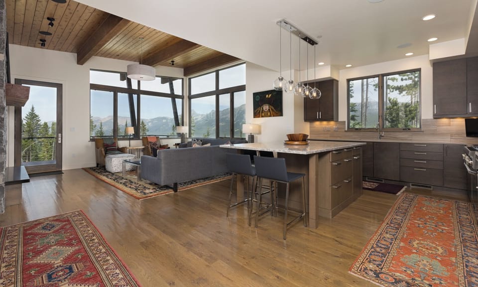 16 Alpine Bend kitchen1