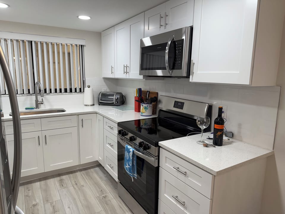 Fully equipped kitchen