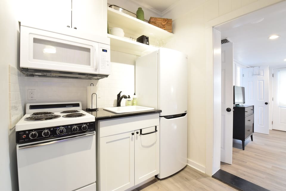 Kitchenette 