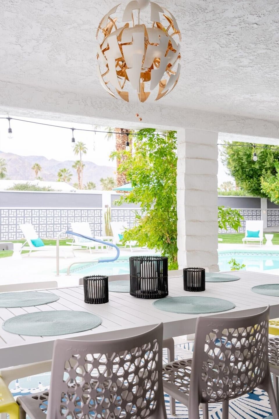 Outdoor dining