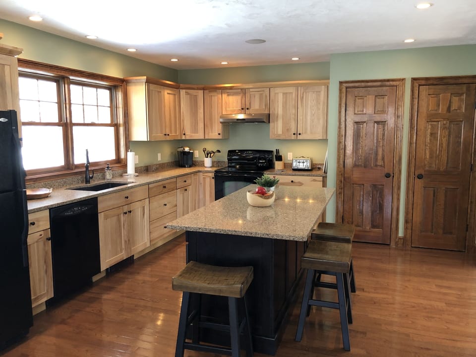 Large open concept kitchen