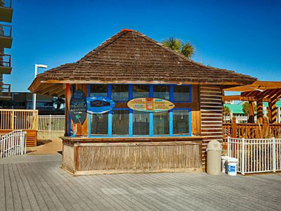 tiki bar pool side! Drinks and snacks..