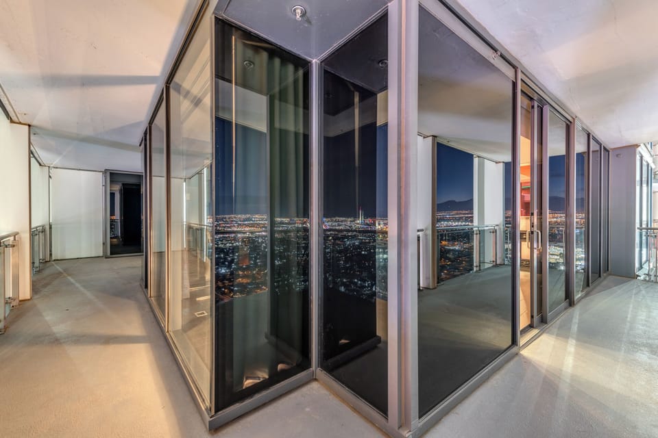 Full wrap-around glass balcony with stunning Las Vegas strip view 