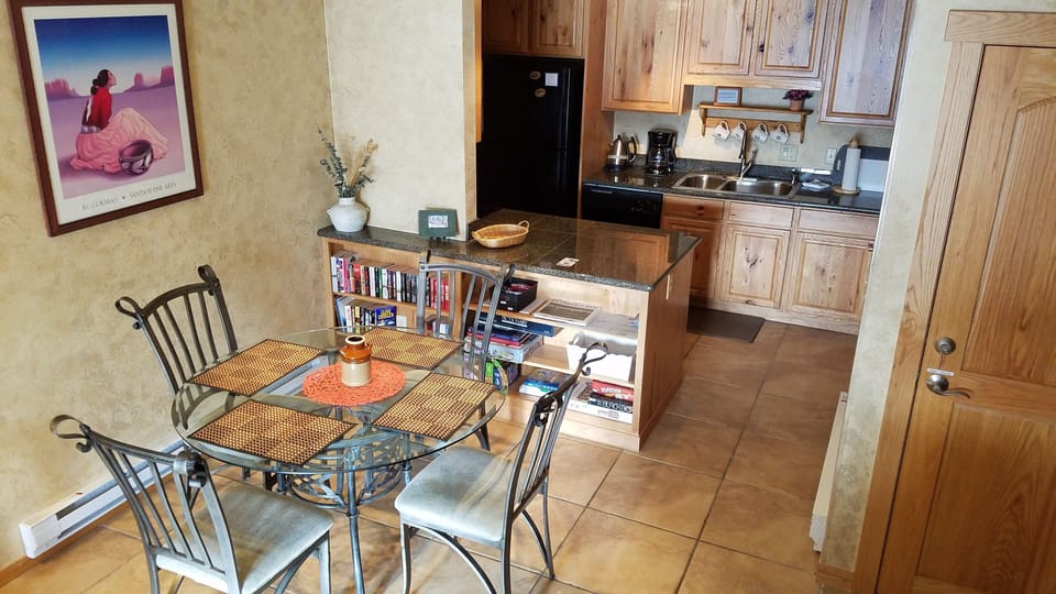 Kitchen/dining area recently renovated