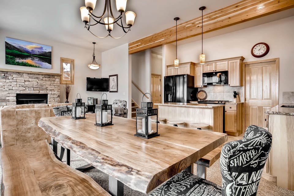 View of dining, kitchen, and living room area.