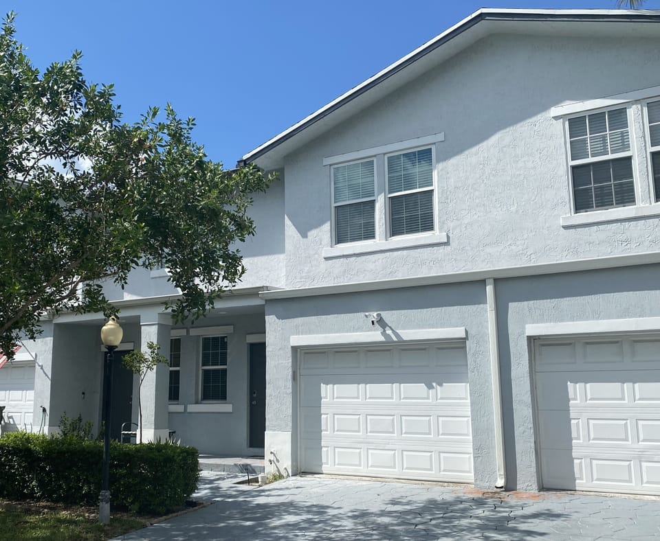 Delray Beach Townhome Getaway