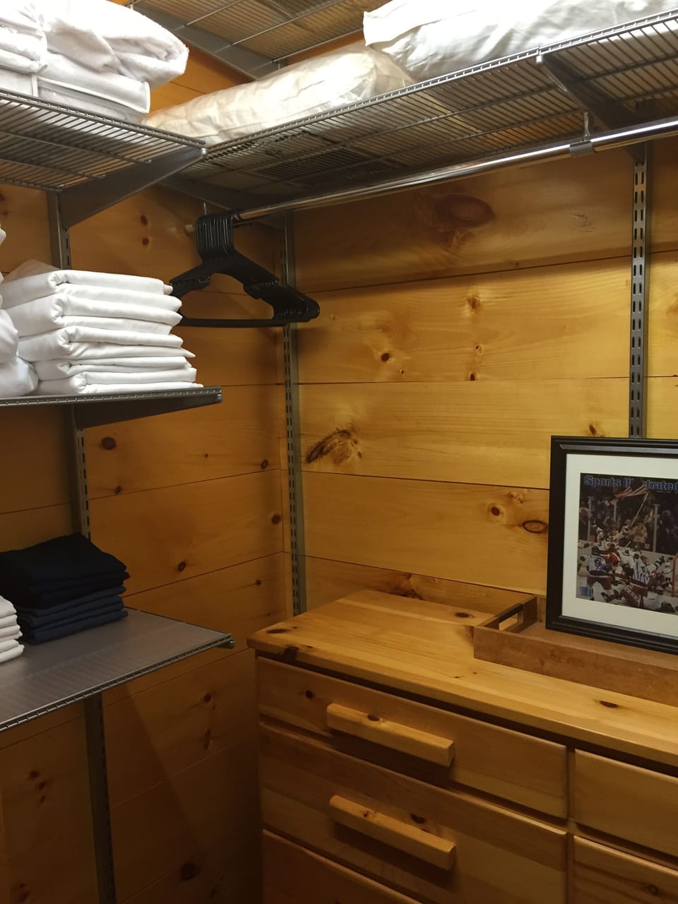 Bunk Room Walk In Closet