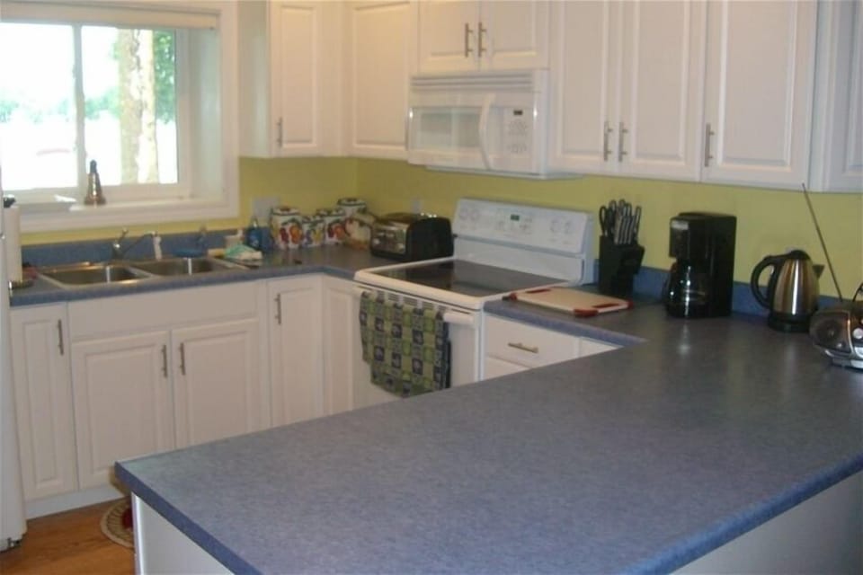 Open plan kitchen