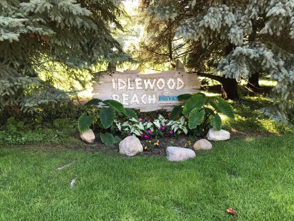 Welcome to Idlewood Beach