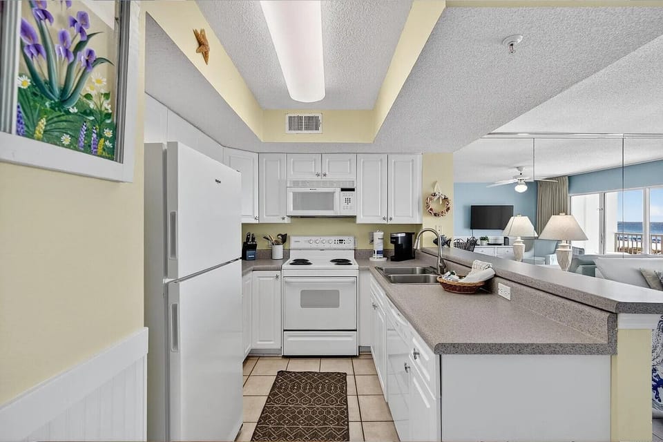 Kitchen -  
Gulf Dunes 206 Fort Walton Beach Florida Okaloosa Island Destin