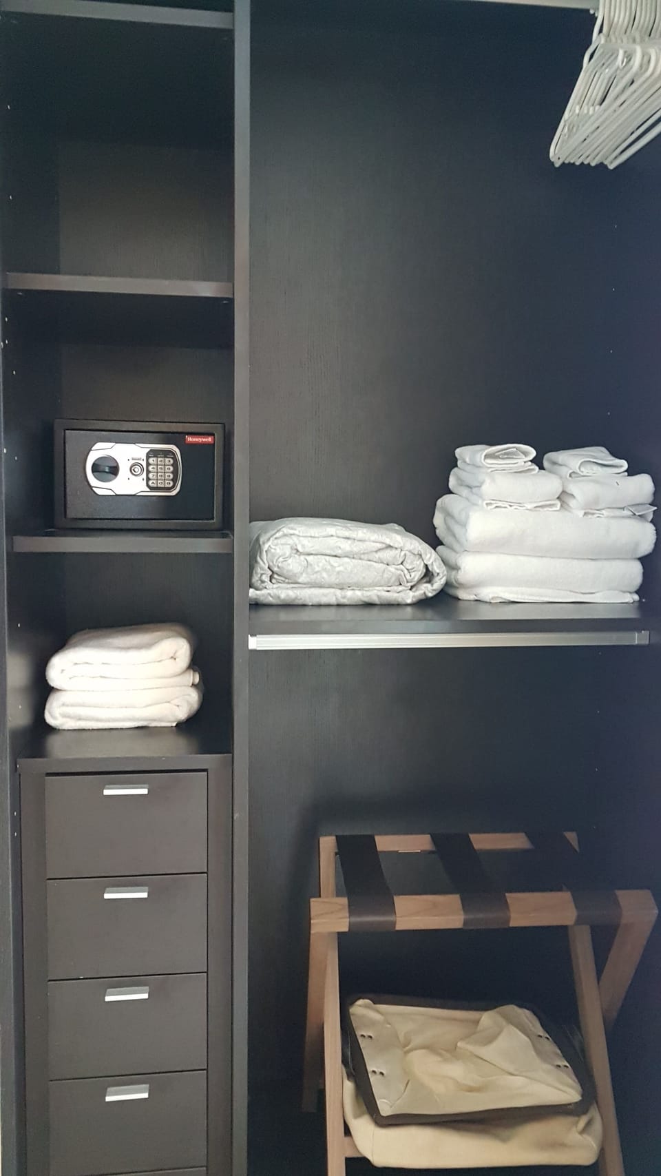 Closet, safety box, extra sheets and towels