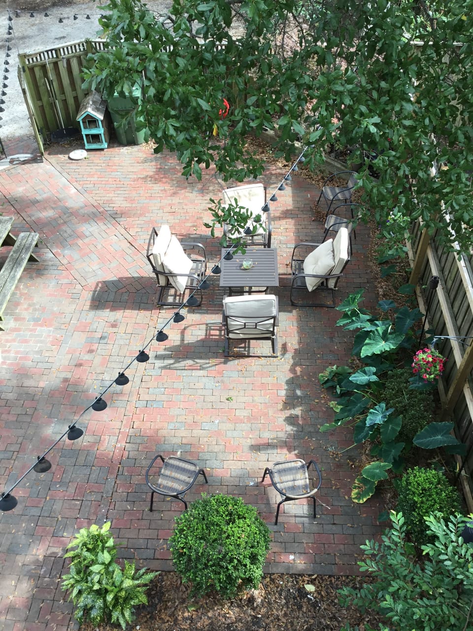 Courtyard Top patio view