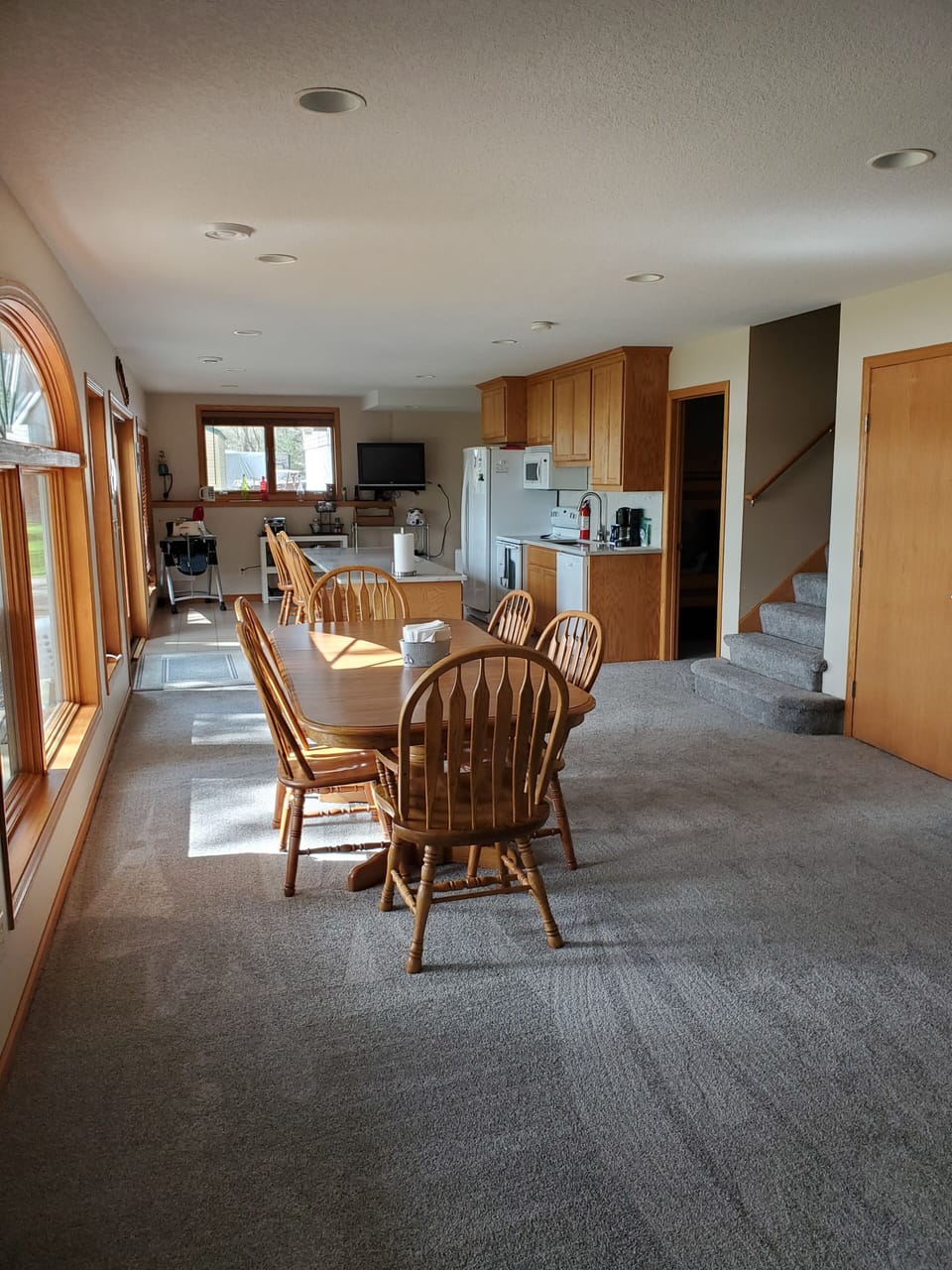 Down stairs kitchen 
