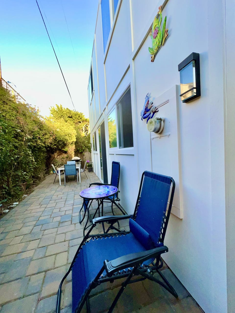 Dining area for 6-8, extra chairs in the garage.   Space for the kids to play.