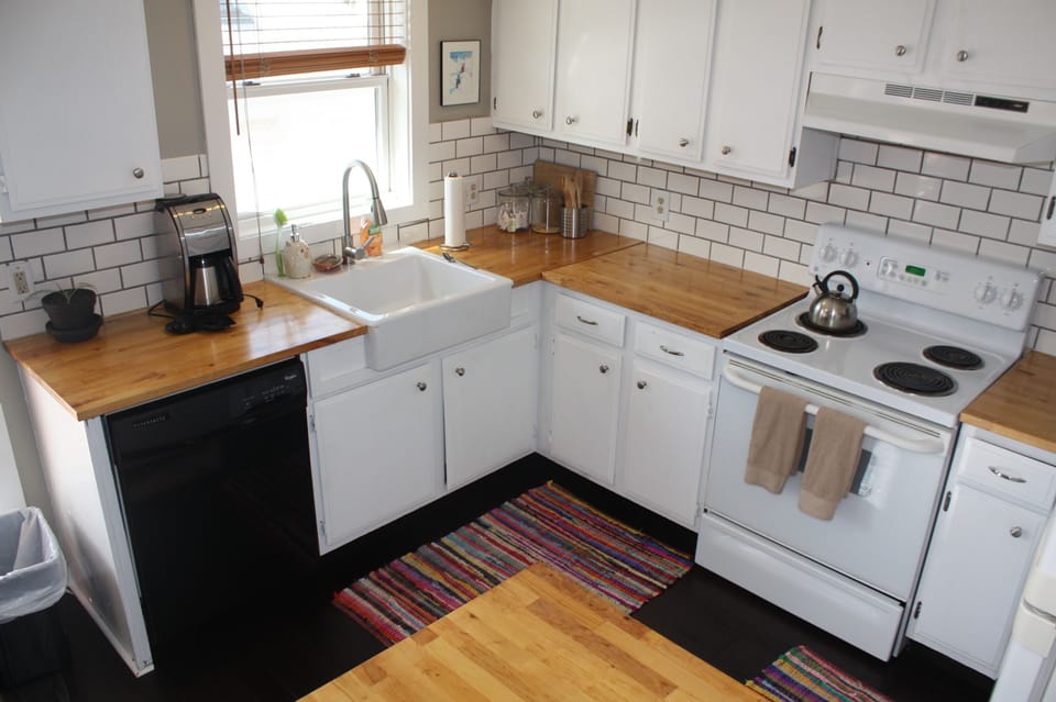 Older photo but shows kitchen layout-some items have been upgraded