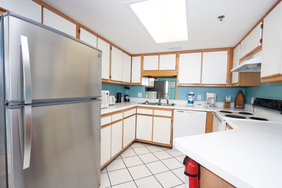 PVII7911_kitchen1