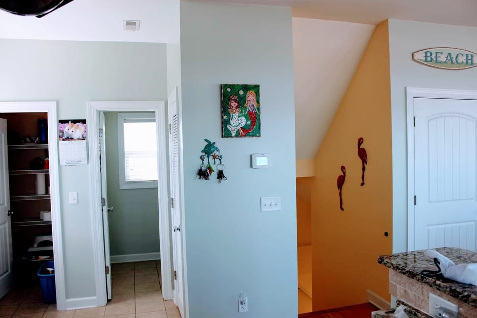 Common area half bath
