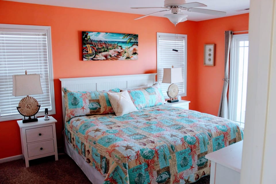 First floor master suite
