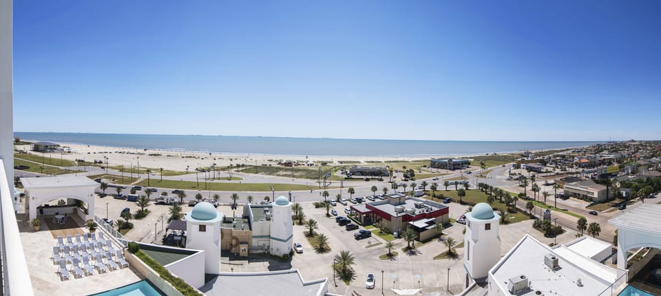 panoramic view from balcony