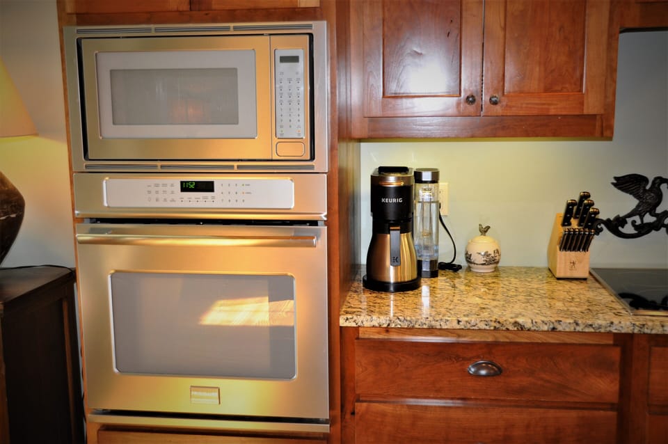 Keurig coffee for your favorite pods + drip maker for grounds- oven/ microwave
