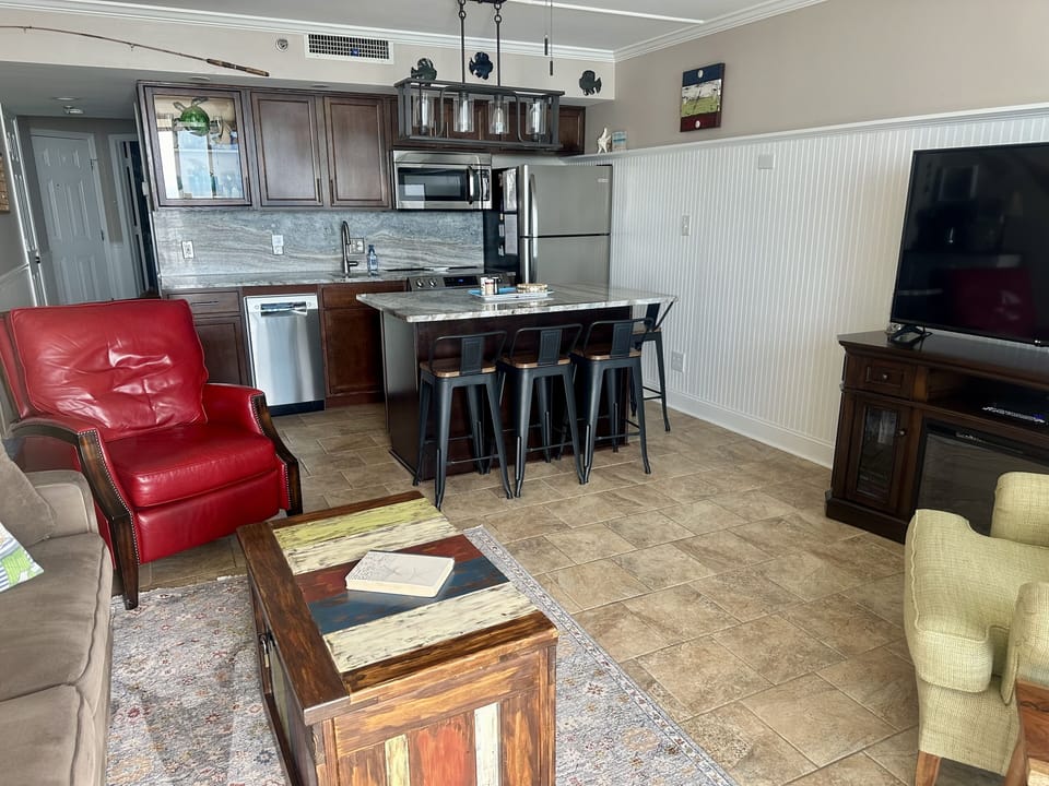 Smooth ceilings, crown molding, new baseboards and fresh paint 