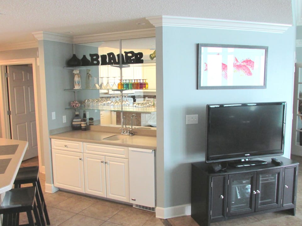 Mini Bar 