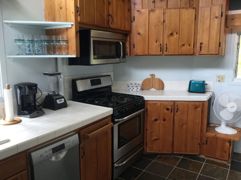 All stainless appliances ~ With Dishwasher!
