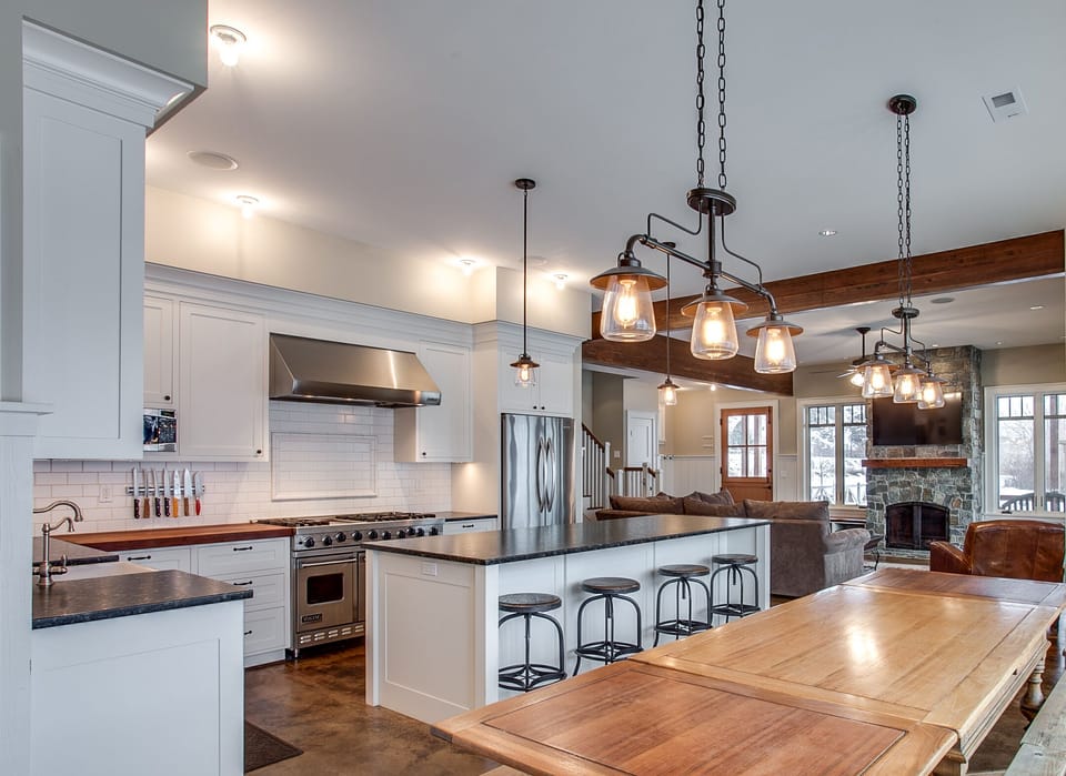 Connected Dining & Kitchen with Viking 6-Burner Range, Dual Oven and Gridlle