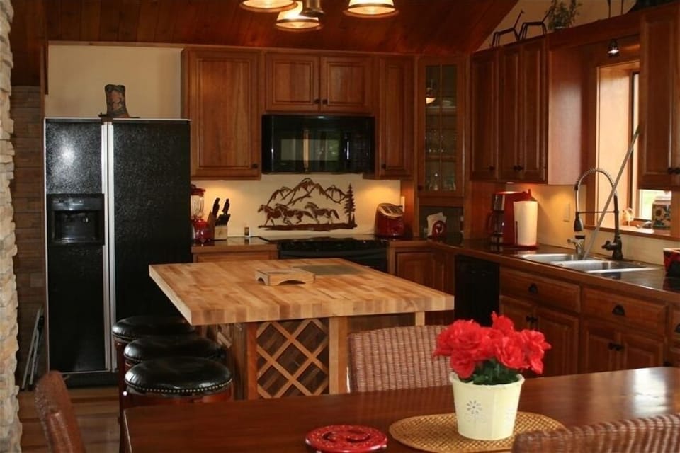 Cowboy Kitchen