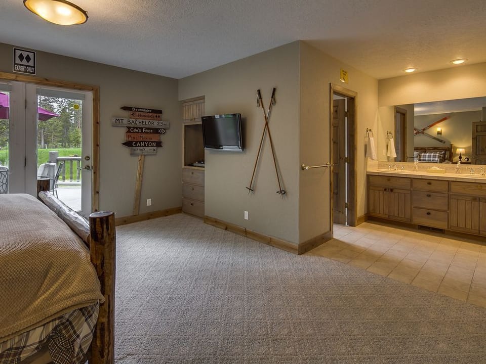Mogul Manor with full suite bath and walk-in closet.