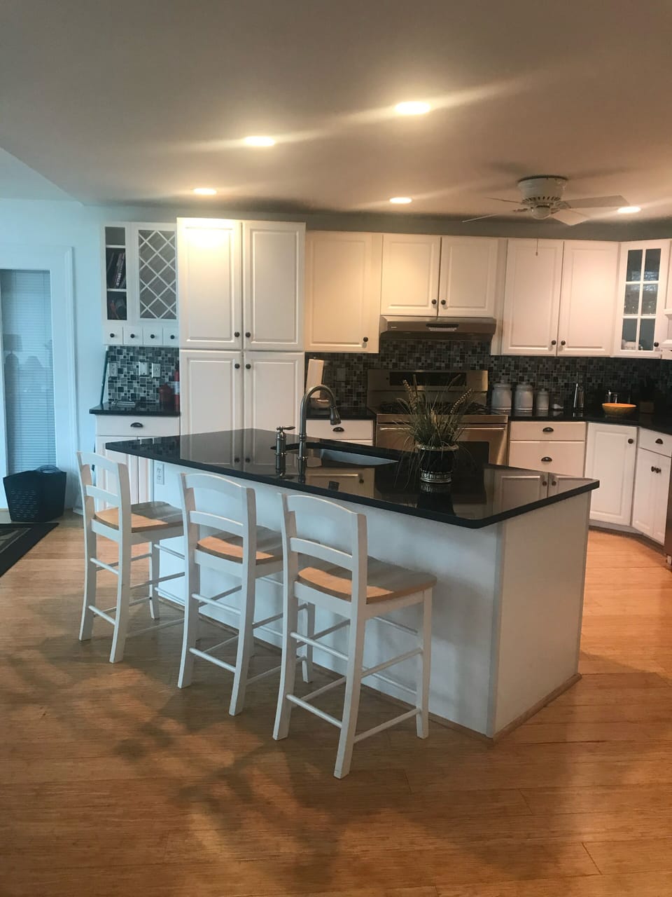 Kitchen island