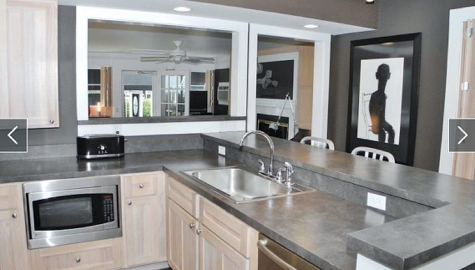 Gourmet Kitchen.