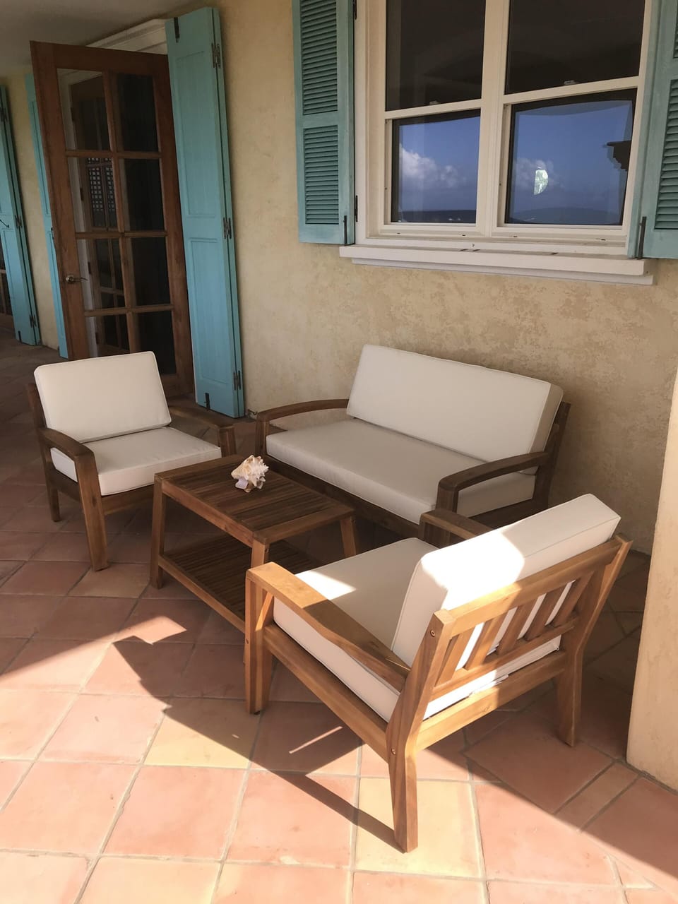 Outdoor Sitting Area