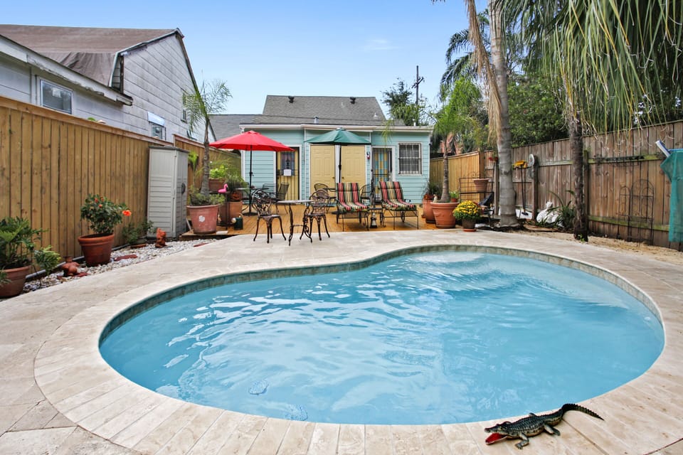 Heated swimming pool