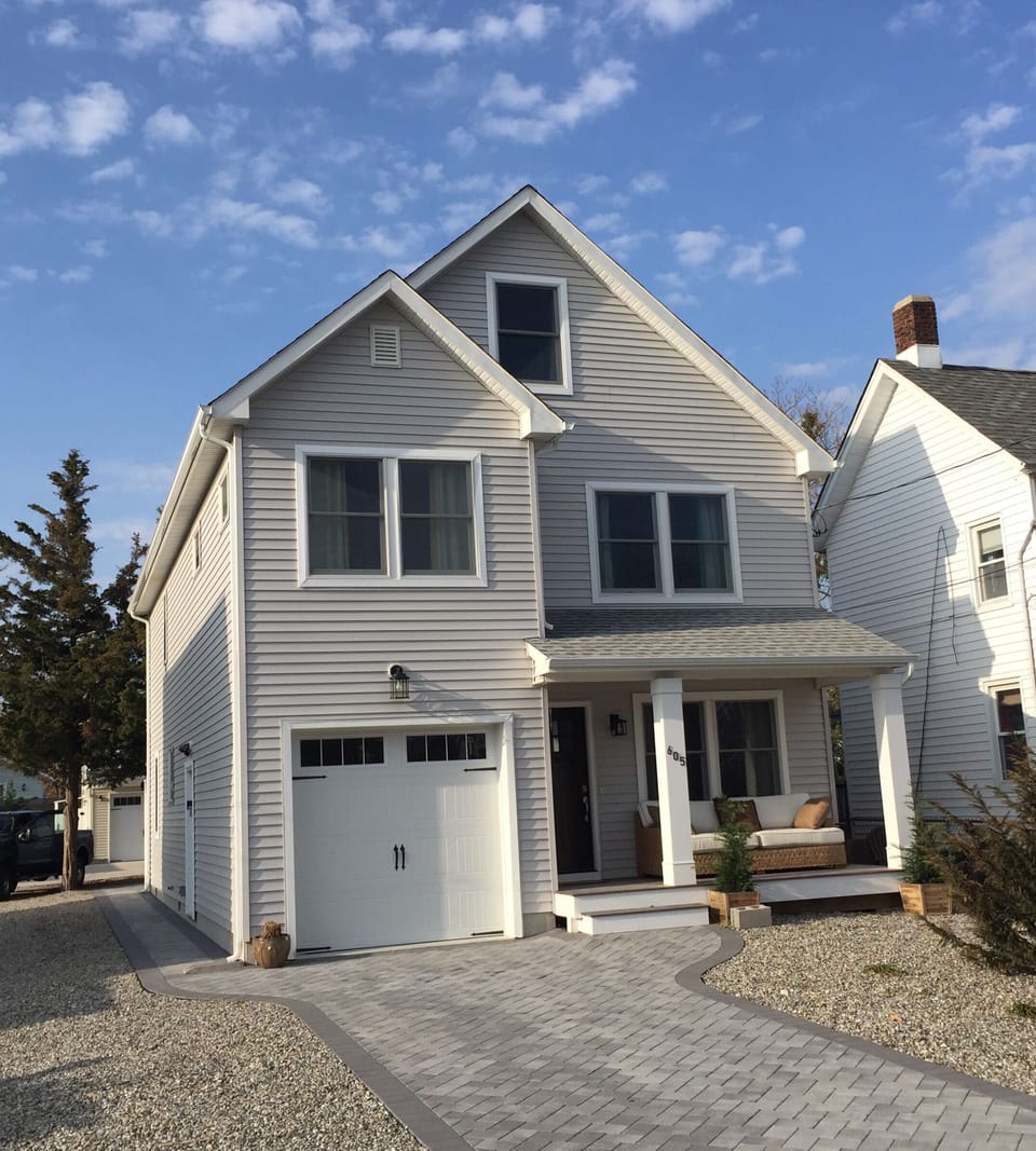 605 16th Ave
Lake Como, NJ 
