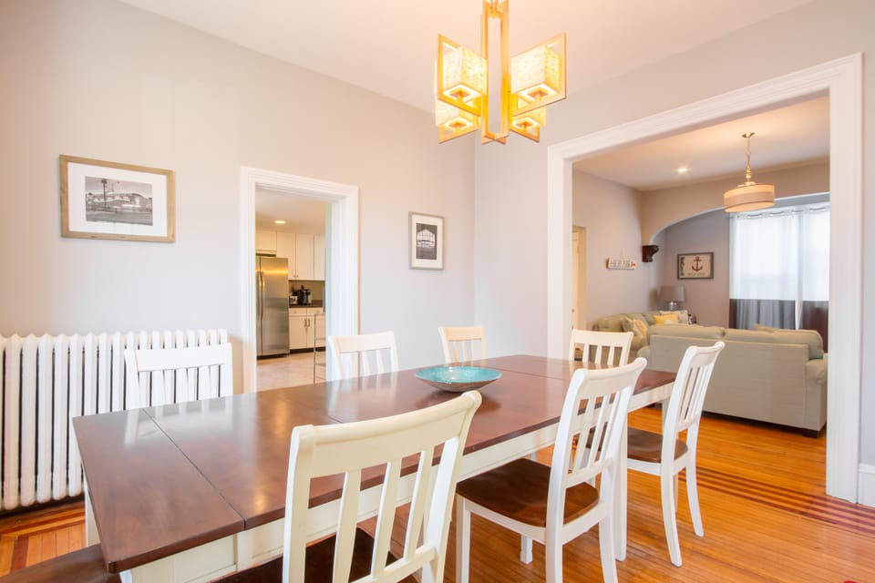 Dining room table for 8 open to kitchen and family room
