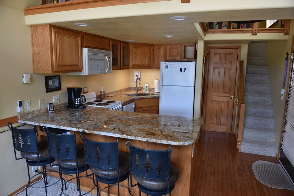 Counter seating for four.